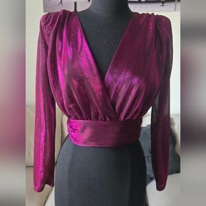 A'gaci blouse top with shoulder pads